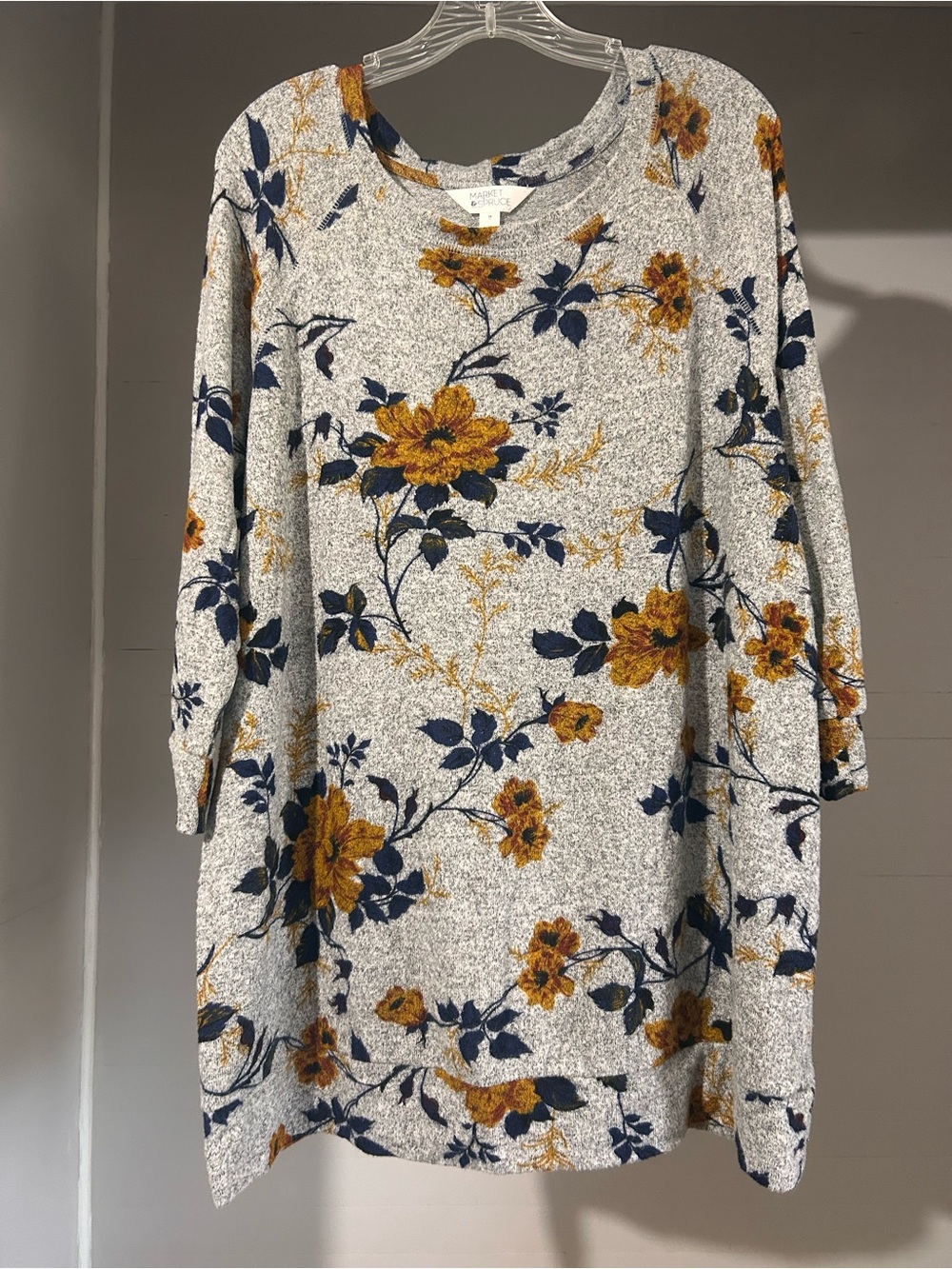 Market & Spruce Gray Knit Tunic with Mustard Floral Print 3/4 Sleeves